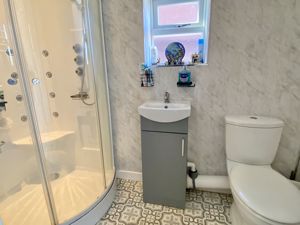 Downstairs Shower Room- click for photo gallery